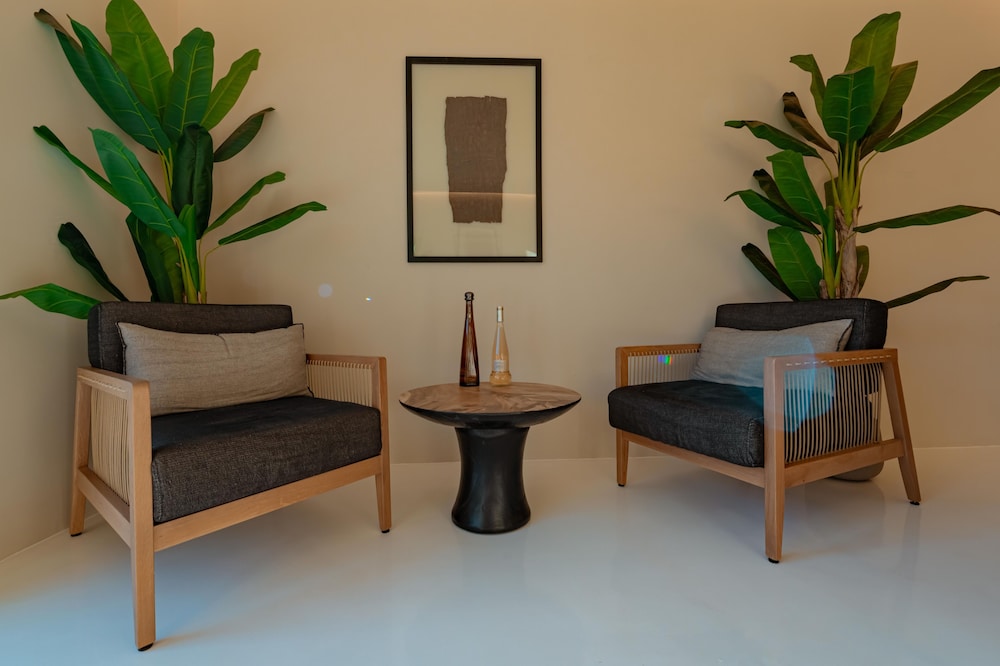 Ftelia Black Villas 33/50