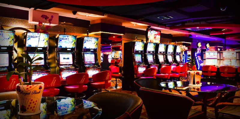 Networld Hotel And Casino 19/20