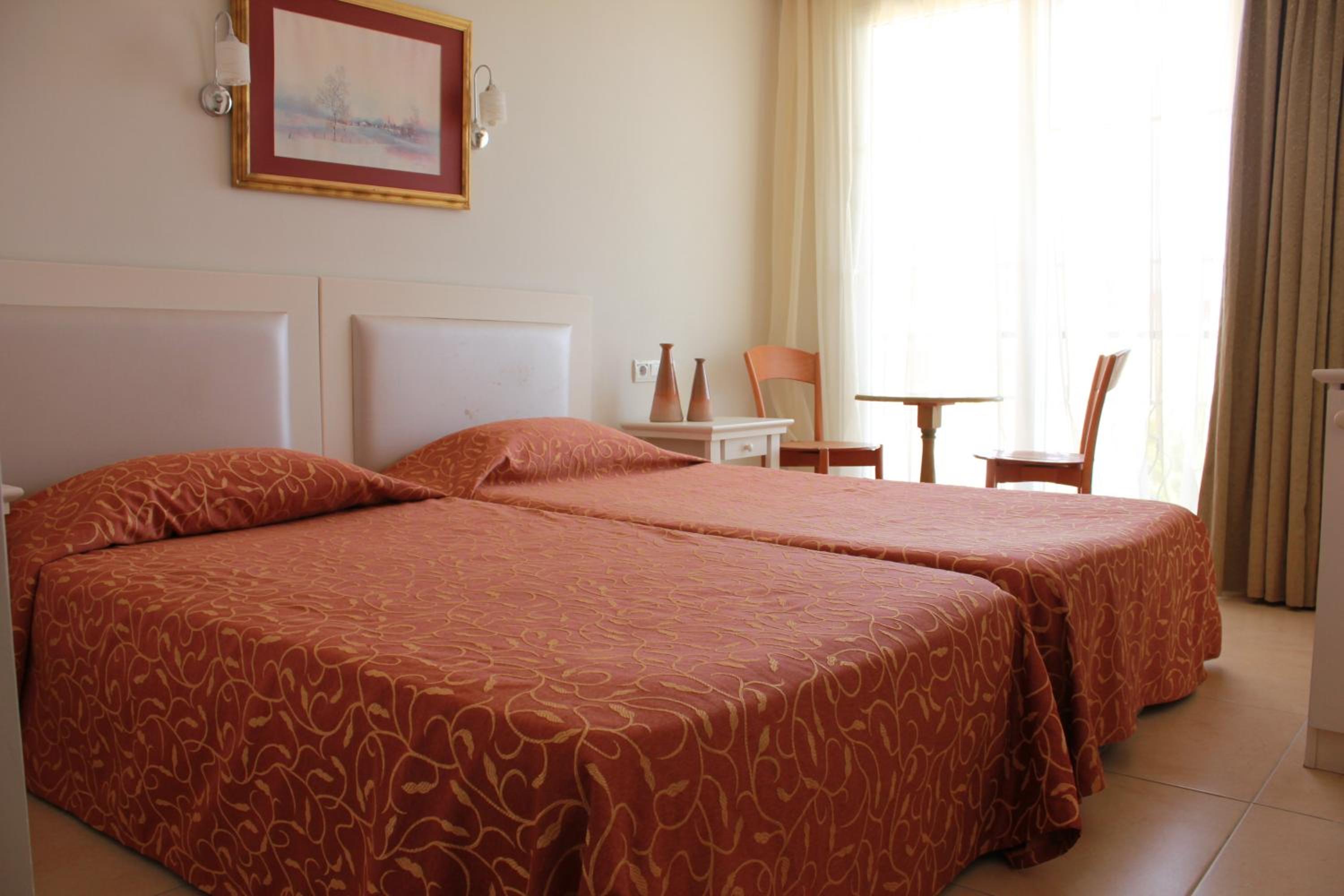 غرفة قياسية بسرير مزدوج أو سريرين منفصلين، HOTEL VANILLA 2/5