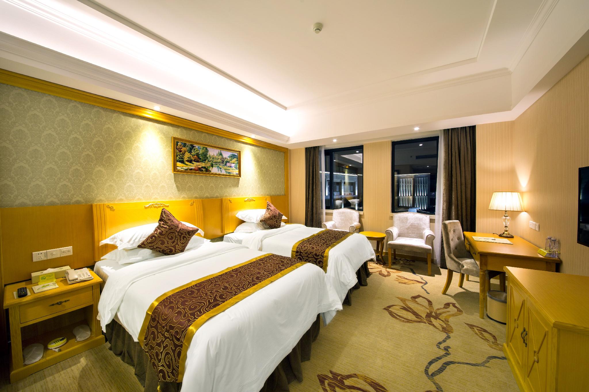 Vienna Hotel (Guilin Wanfu Square) 26/45