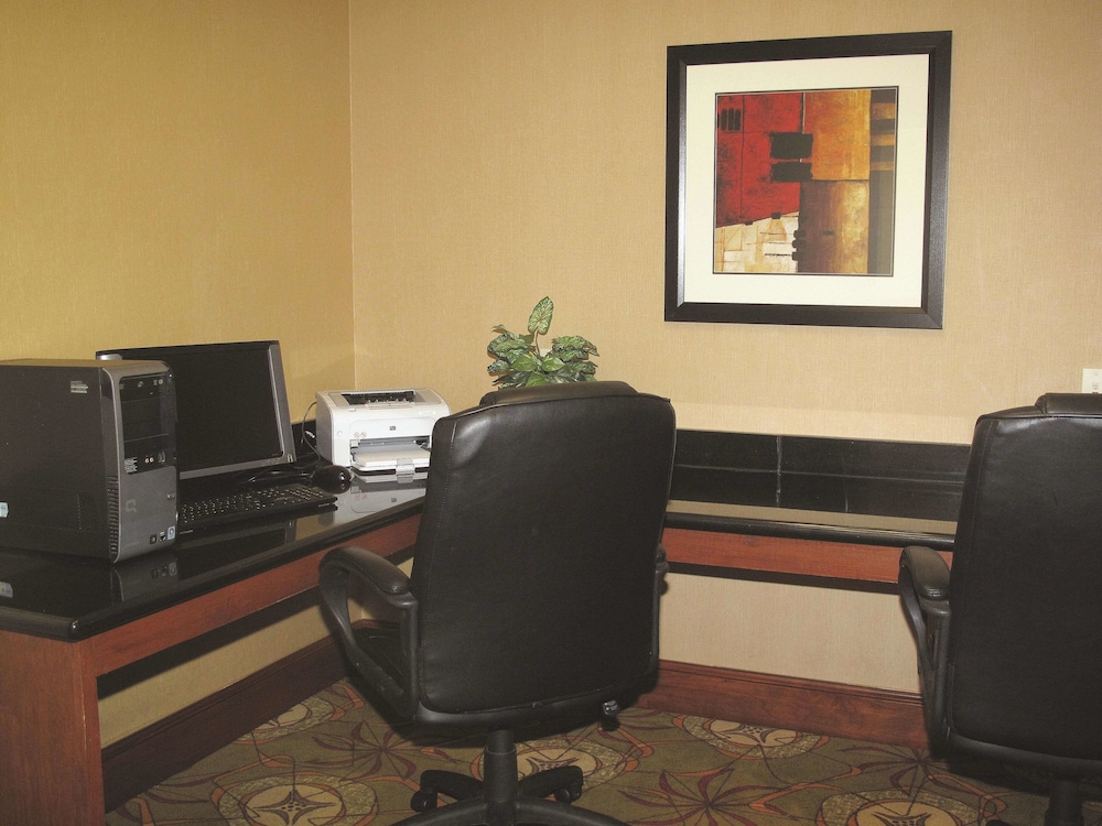 La Quinta Inn & Suites by Wyndham Lawton / Fort Sill 38/47