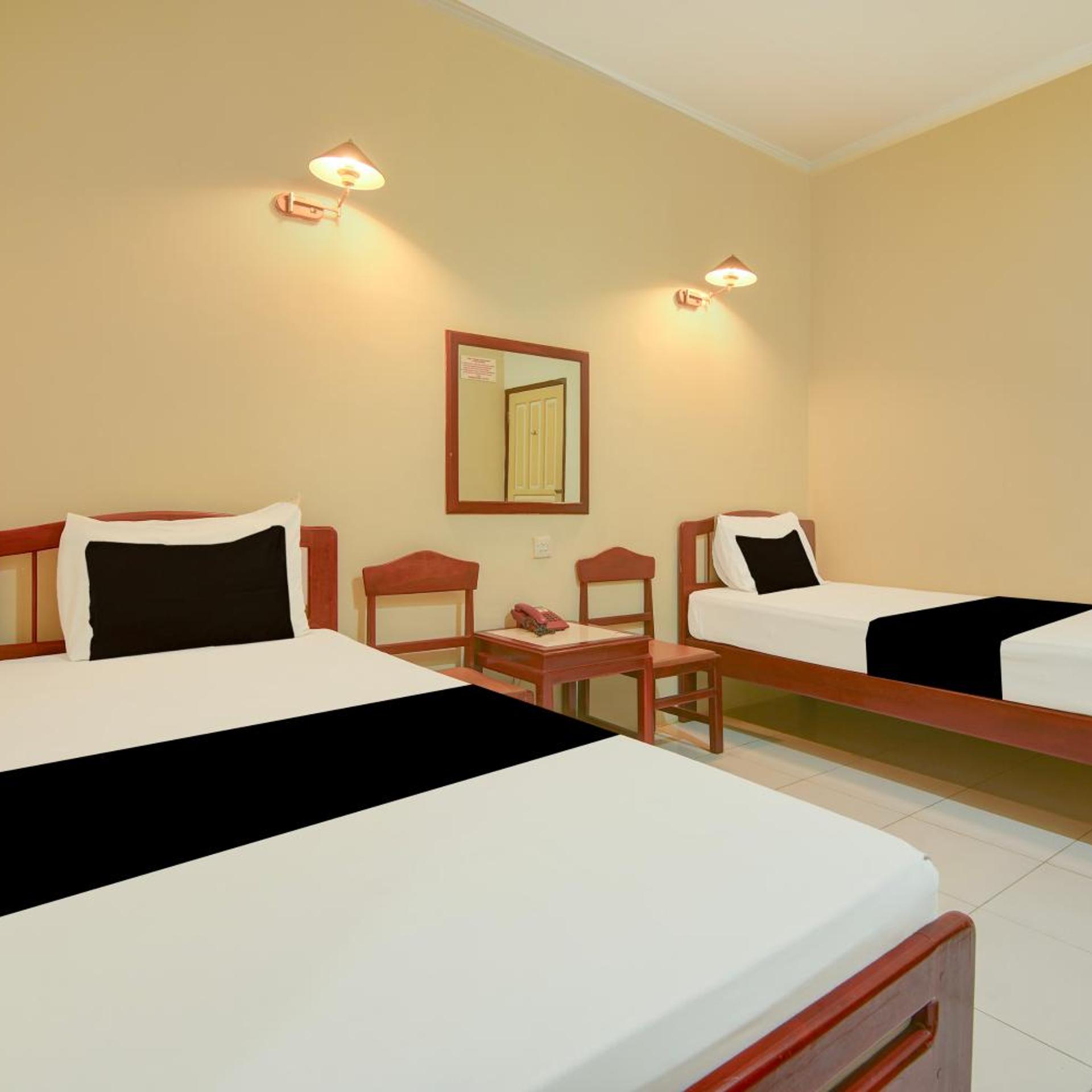 Hotel O Makassar near Pantai Losari formerly Hotel Tiara Sari 21/54