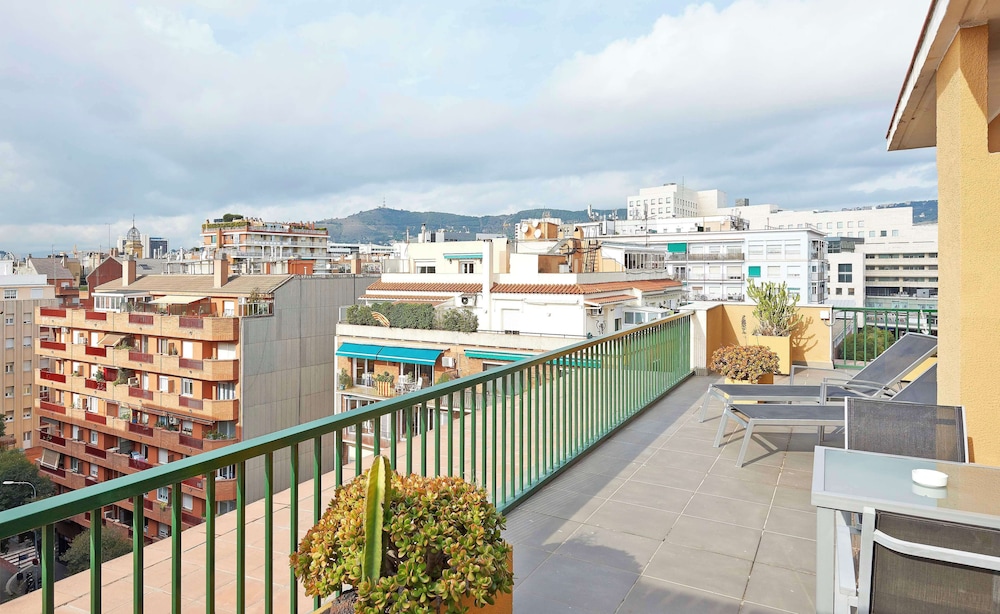 Nh Barcelona Les Corts 44/50