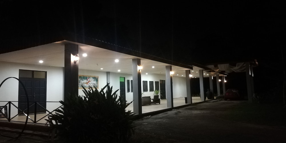 Mango's Park Port Dickson 5/50