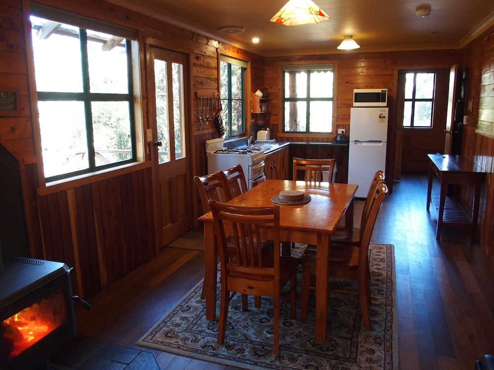 Cradle Mountain Highlanders Cottages 60/71