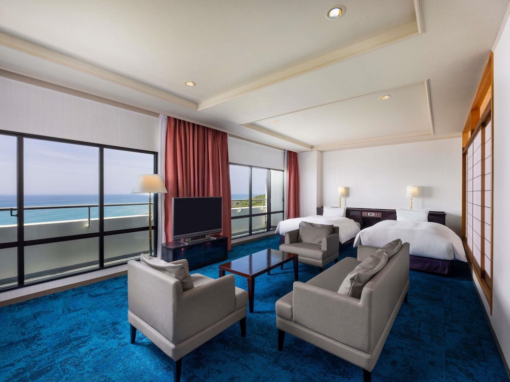 Mercure Kochi Tosa Resort & Spa 32/50