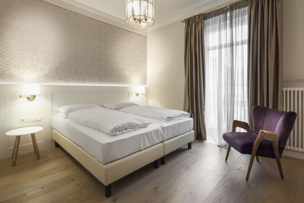 Europa Splendid 25/75