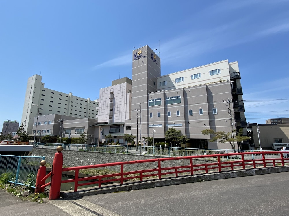 Hanabishi Hotel 62/70
