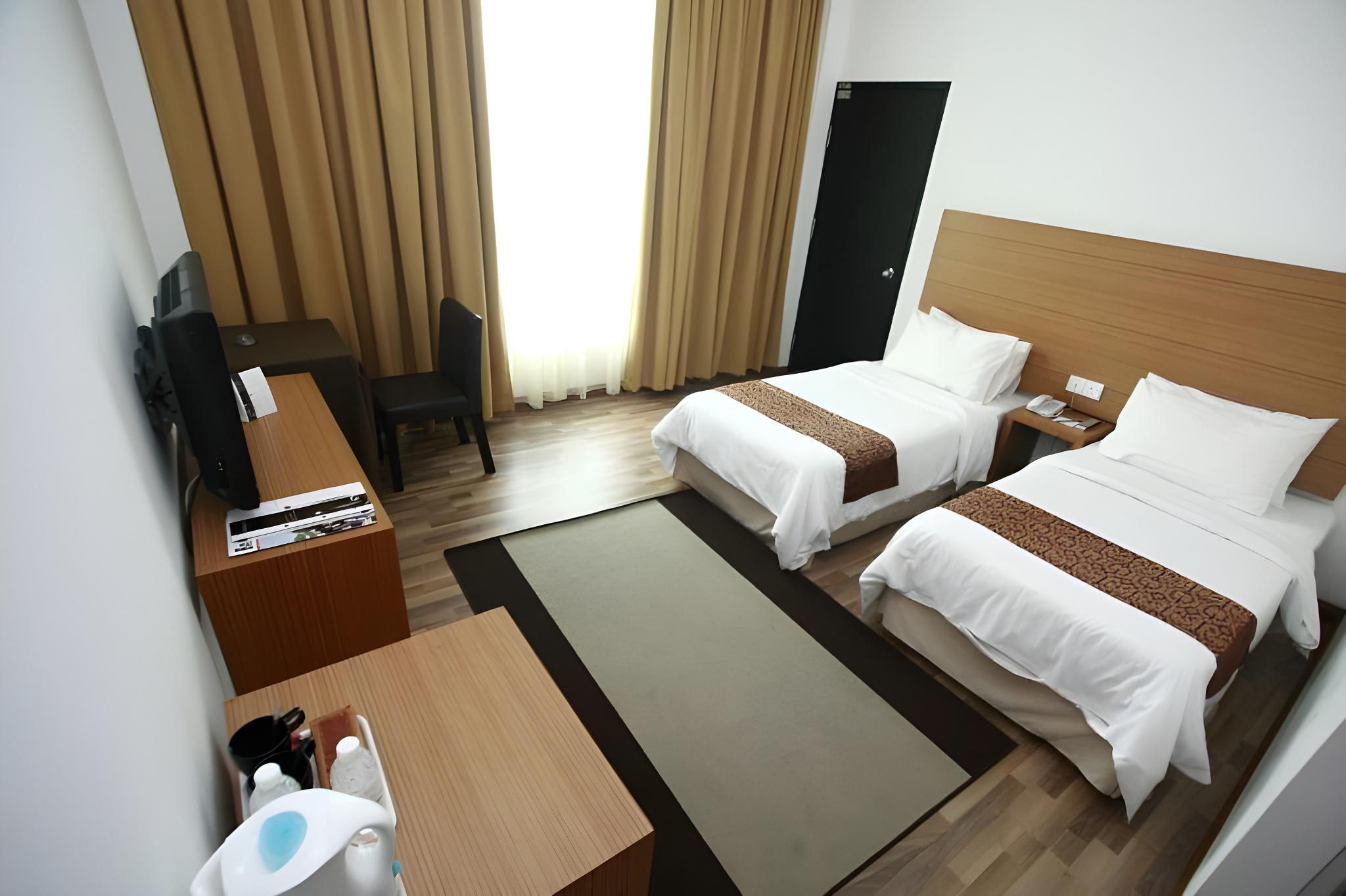 Dormani Hotel Kuching 12/40
