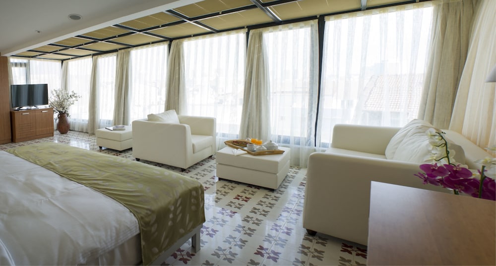 Wame Suite Hotel 46/85