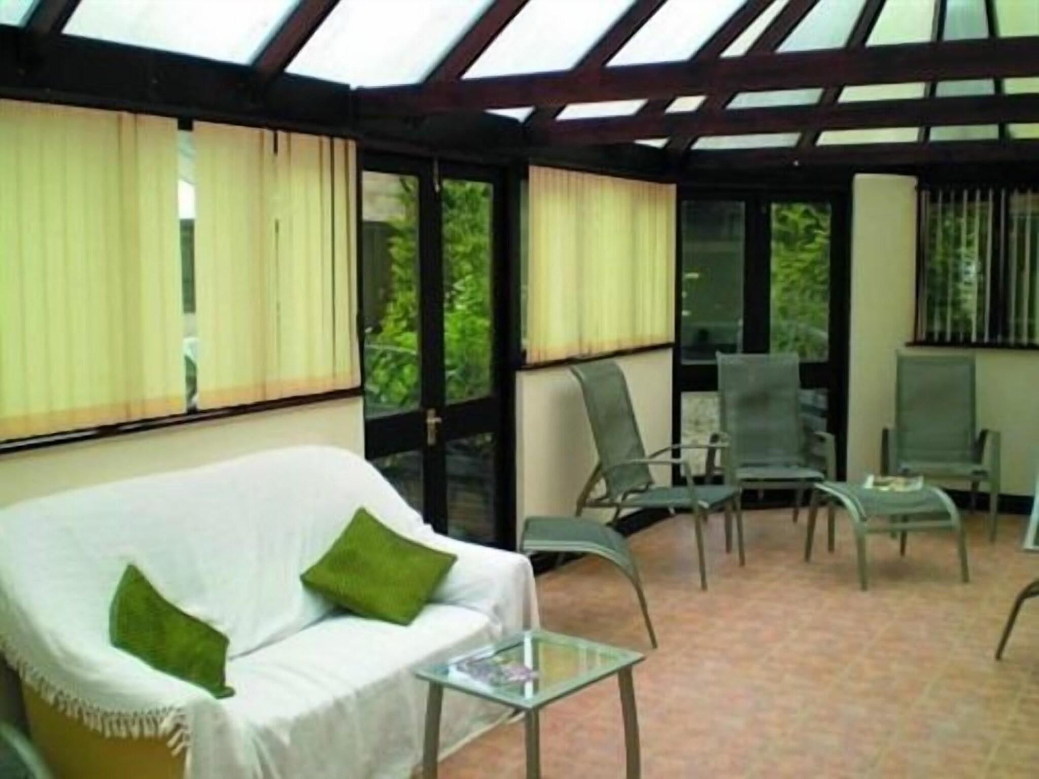 Fieldways Hotel And Health Club 25/43