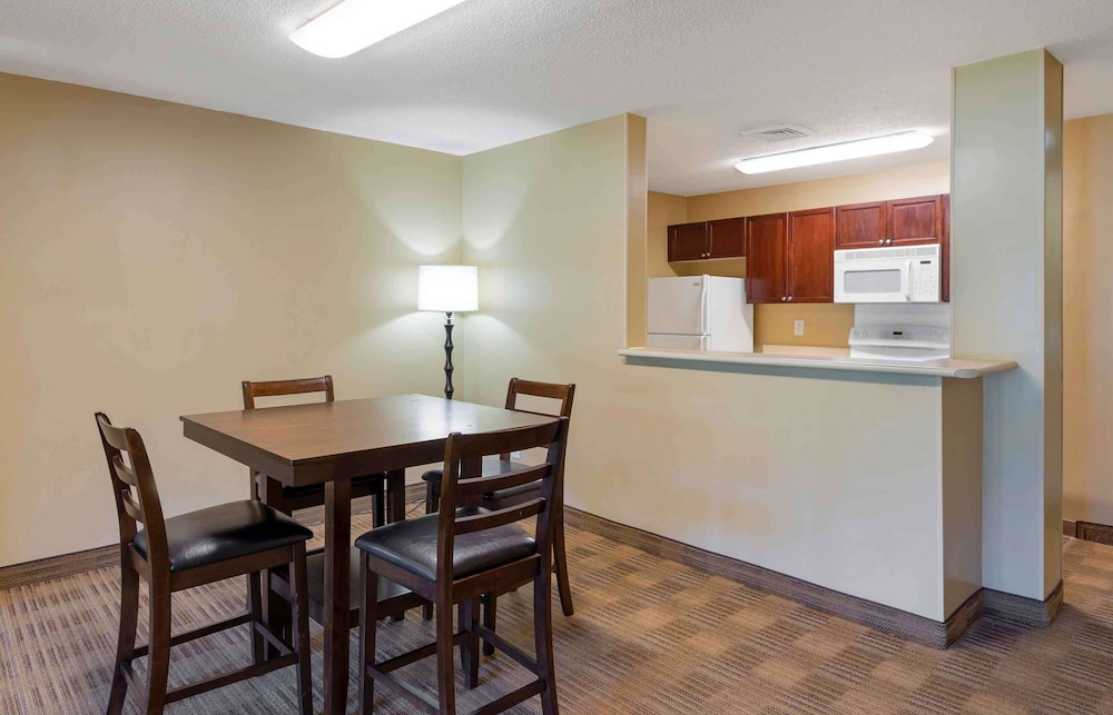 Extended Stay America Suites Phoenix Midtown 4/50