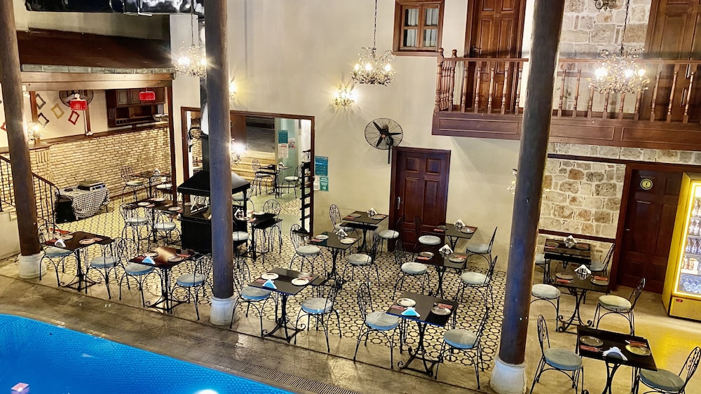 Mediterra Art Hotel 25/50