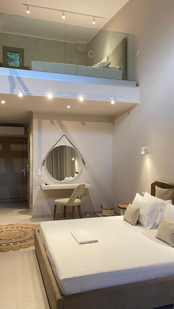 Scarabeo Hotel and Villas Parga 20/57