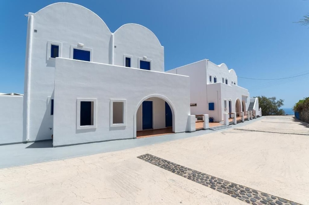 Sigal Villa 37/49