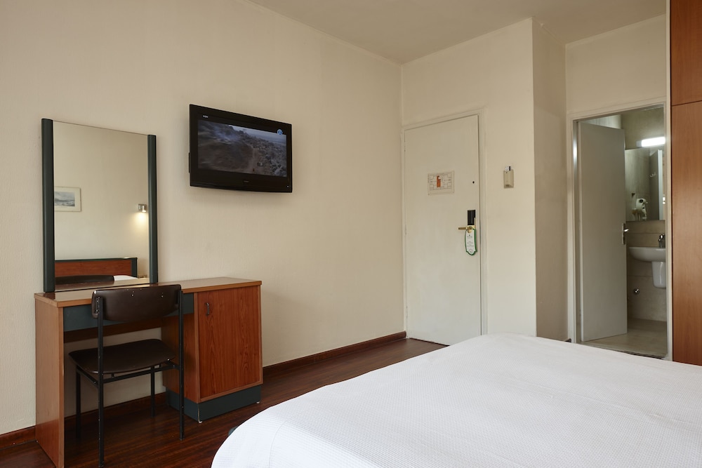 Zoukotel Hotel 15/50