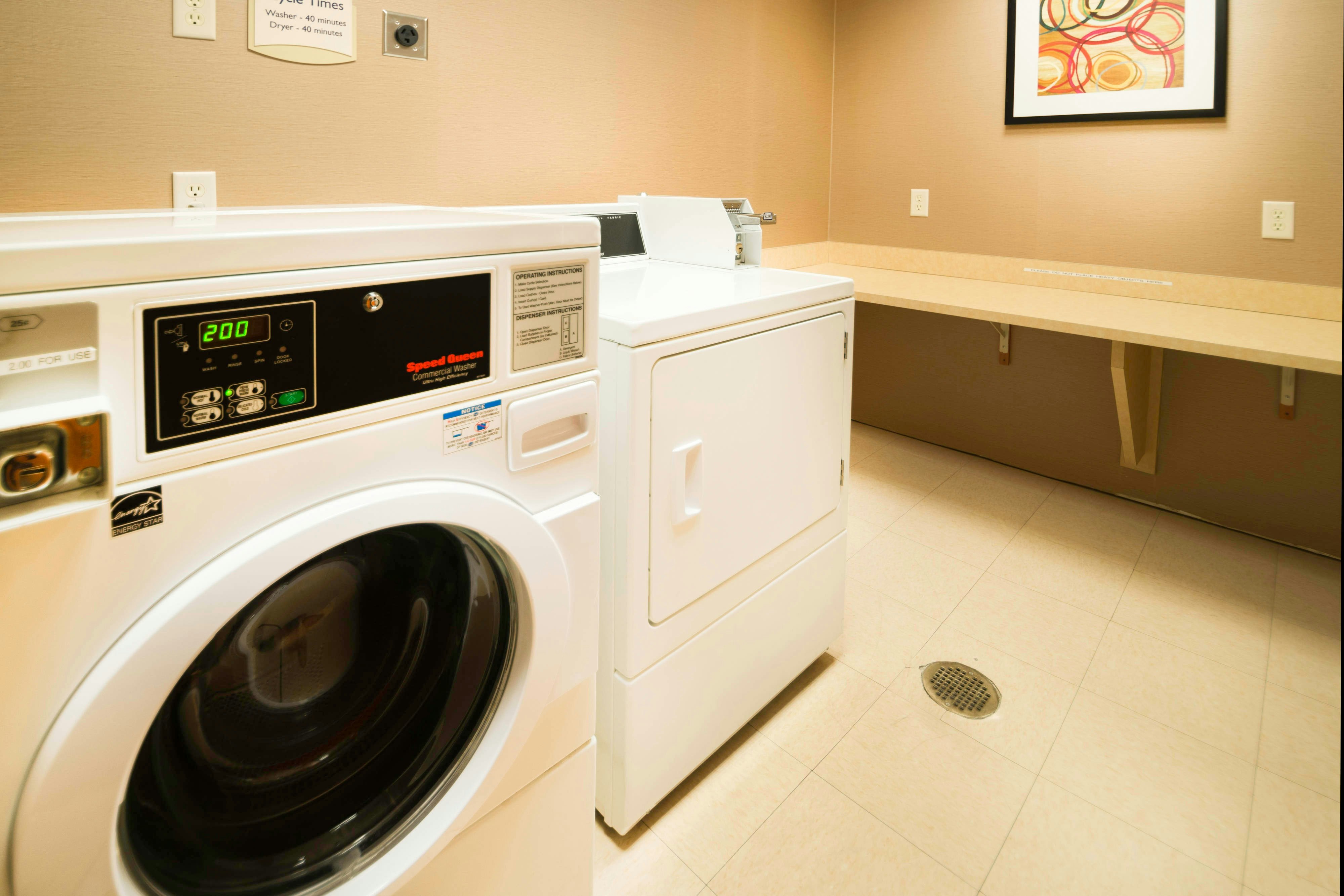 Fairfield Inn And Suites By Marriott Burley 6/31