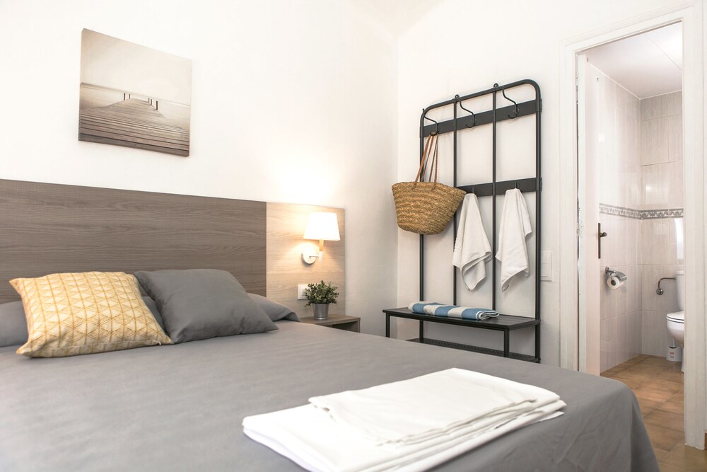 Rv Hotels Apartamentos Benelux 19/64