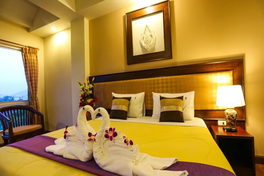 Madina Hotel 12/55