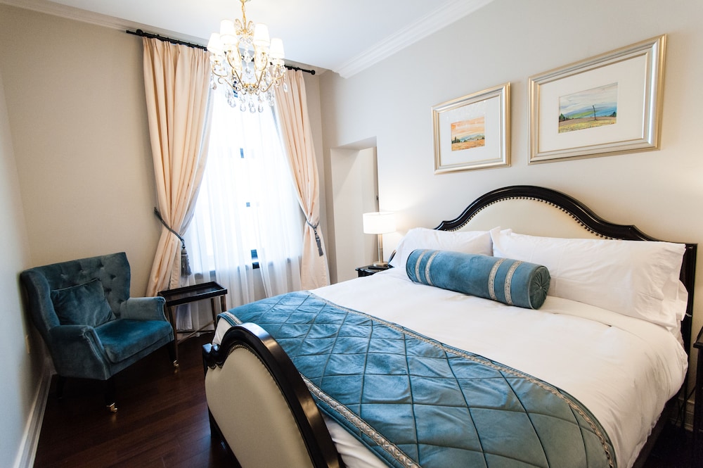 The Sydney Boutique Inn 24/69