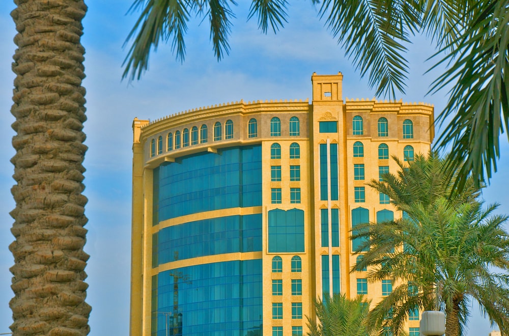 Grand Regal Hotel 2/60