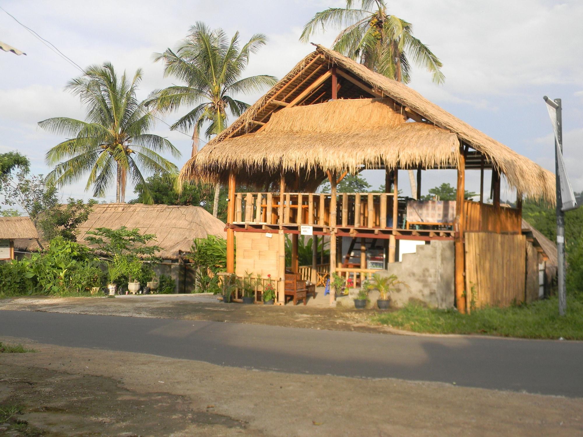 Mr.Din Rinjani Trails Hotel 1/13