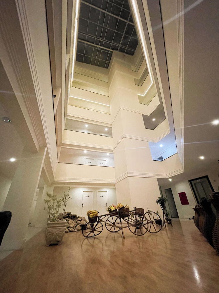 Athos Hotel 32/49