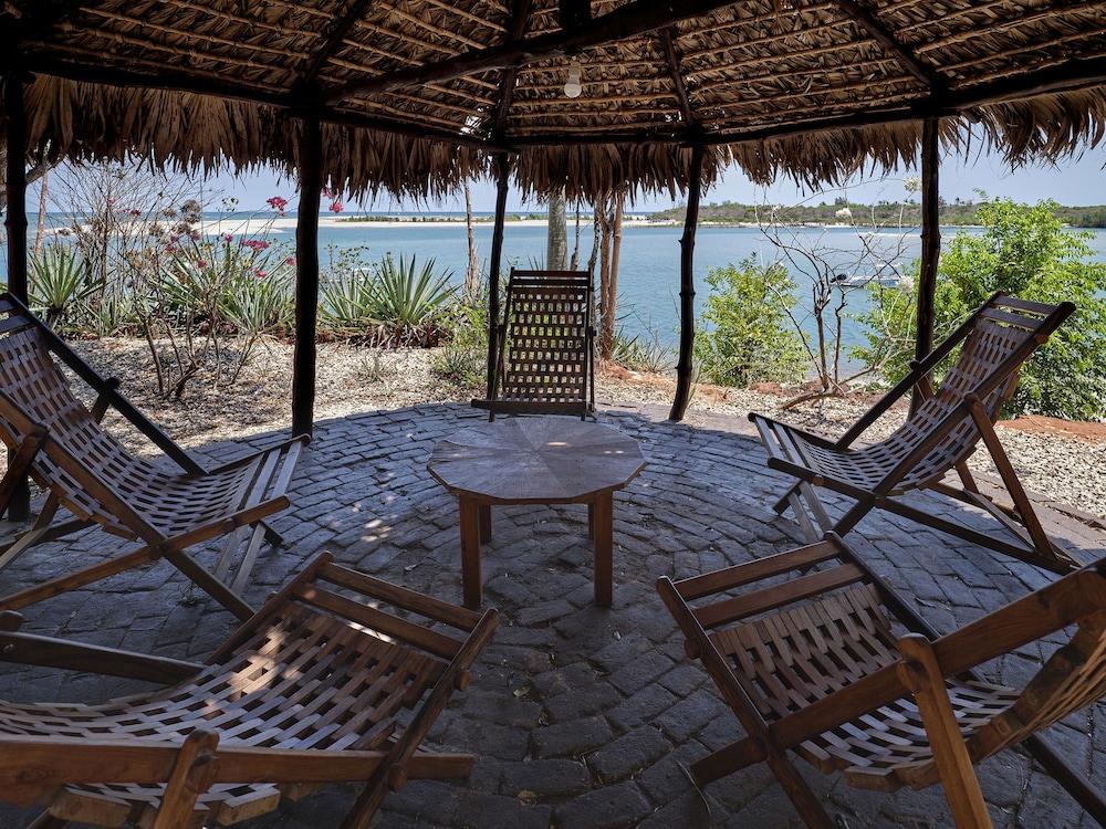 Antsanitia Resort 36/64