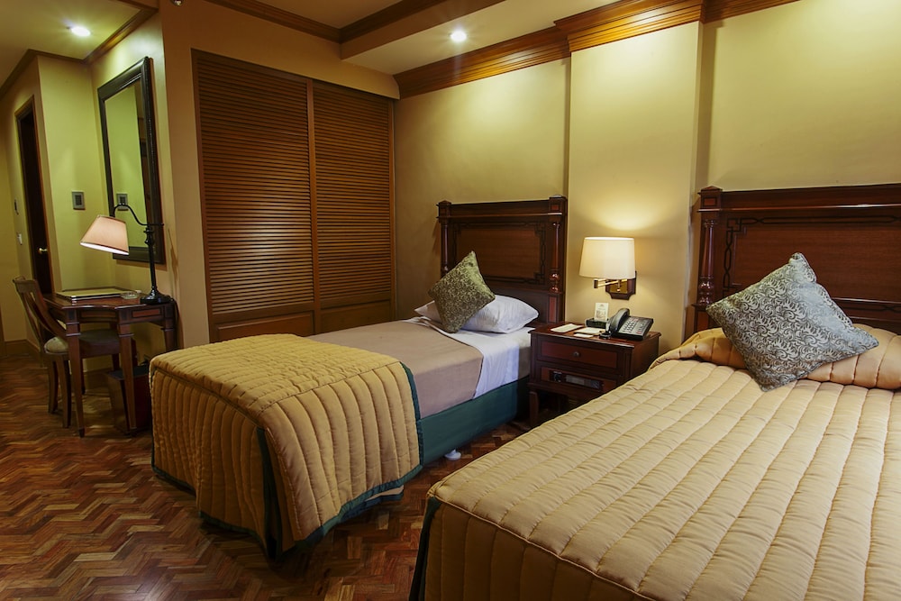Herald Suites 14/50