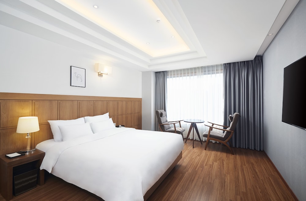 LUXURY, DOUBLE BED