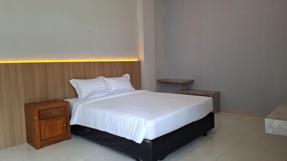 Bwalk Hotel Malang 27/50