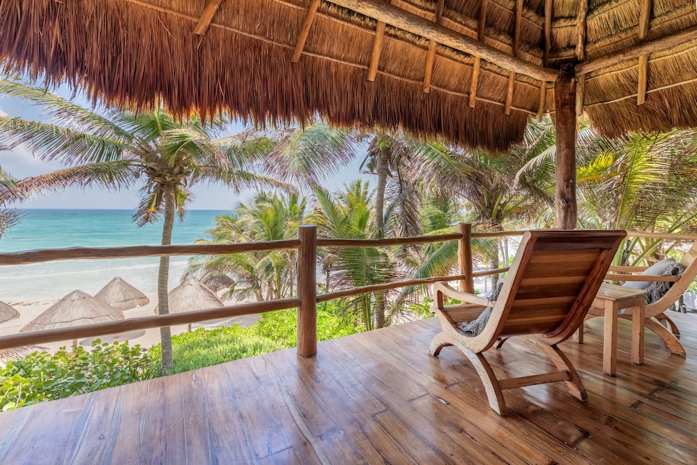 Encantada Tulum 25/50