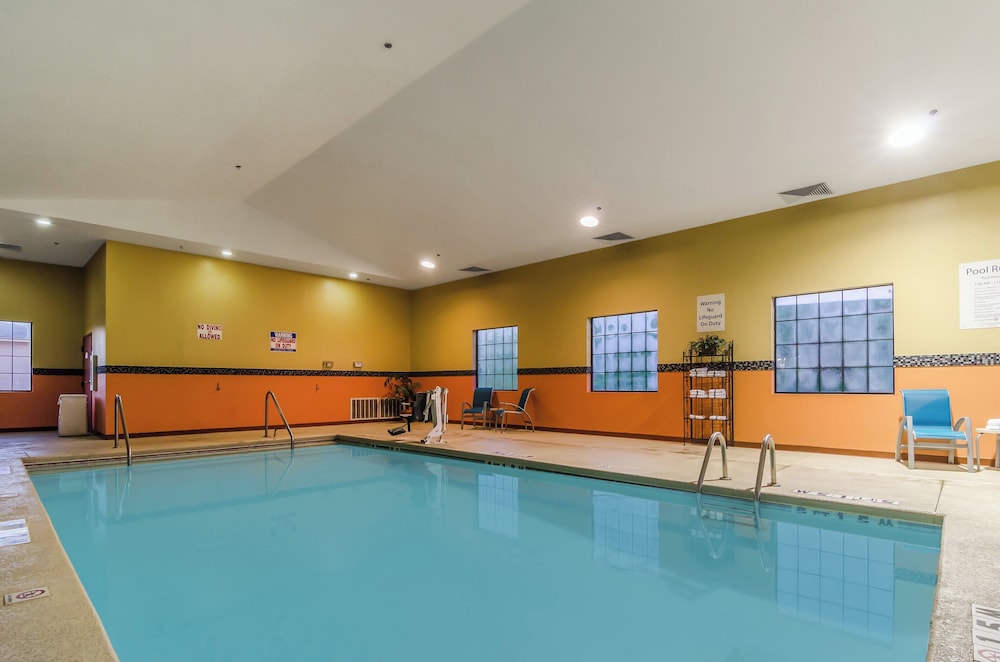 Holiday Inn Express Hotel And Suites Vinita 40/63