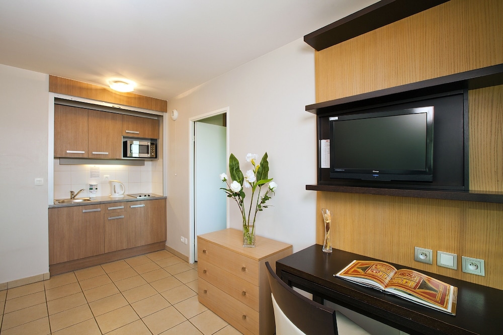 Residhome Toulouse Occitania 8/62