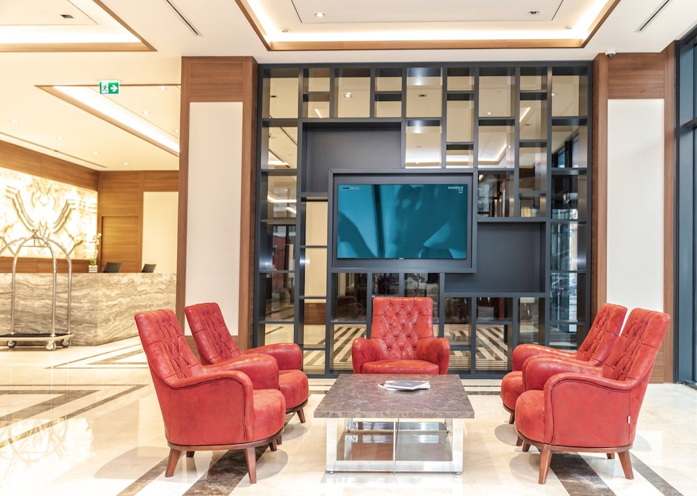 Ramada by Wyndham Beylikduzu 35/56