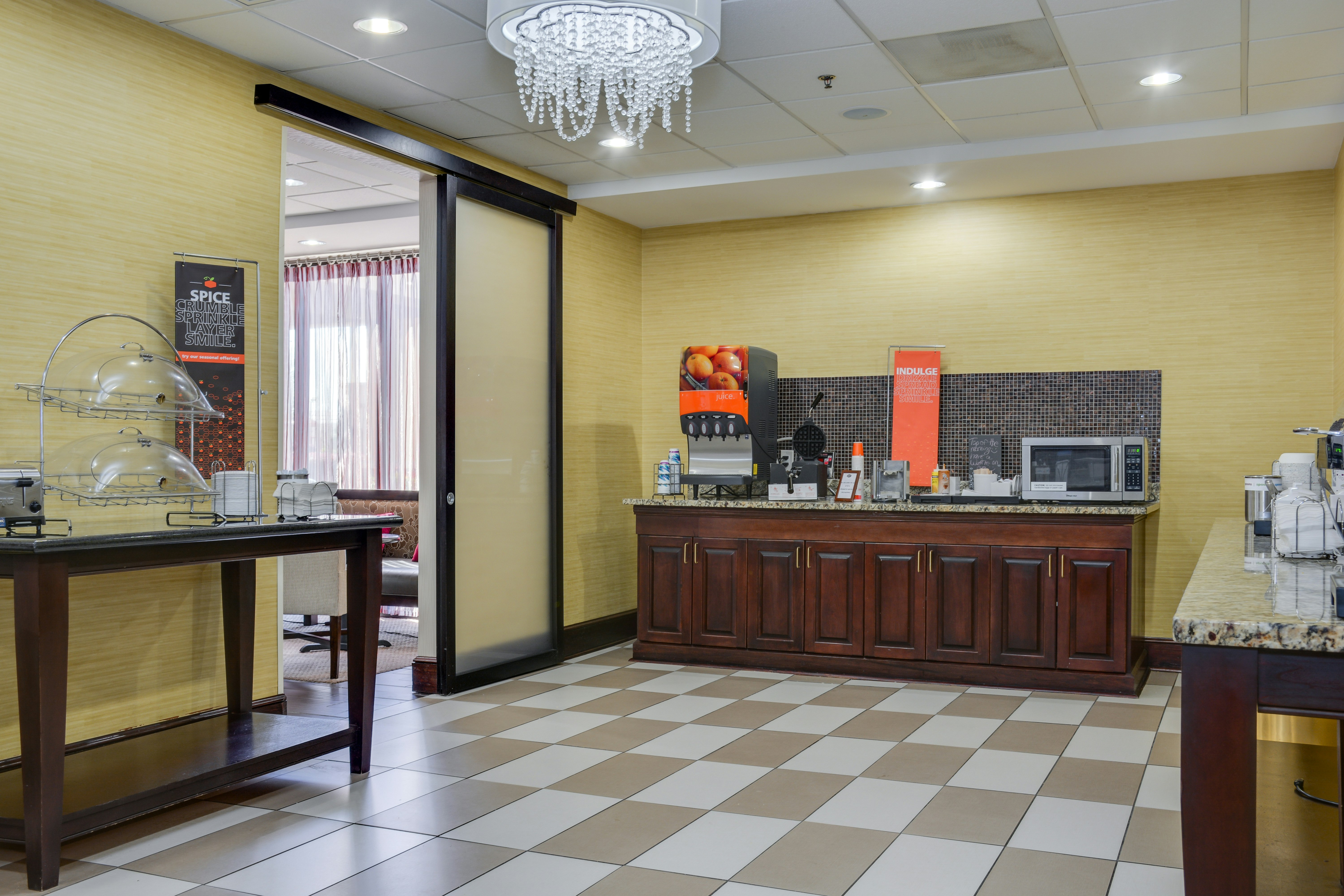 Hampton Inn Atlanta-Fairburn 9/74