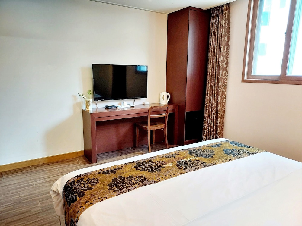 Namsan Hill Hotel 24/62