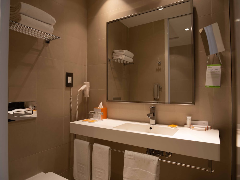 Centro Capital Doha Hotel 49/50