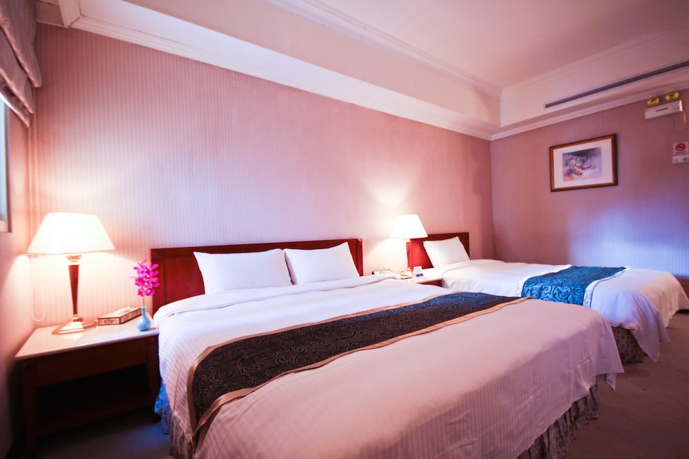 Grand Boss Hotel 19/46