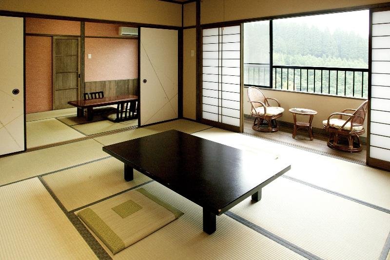 Yufu No Oyado Hotaru 16/21