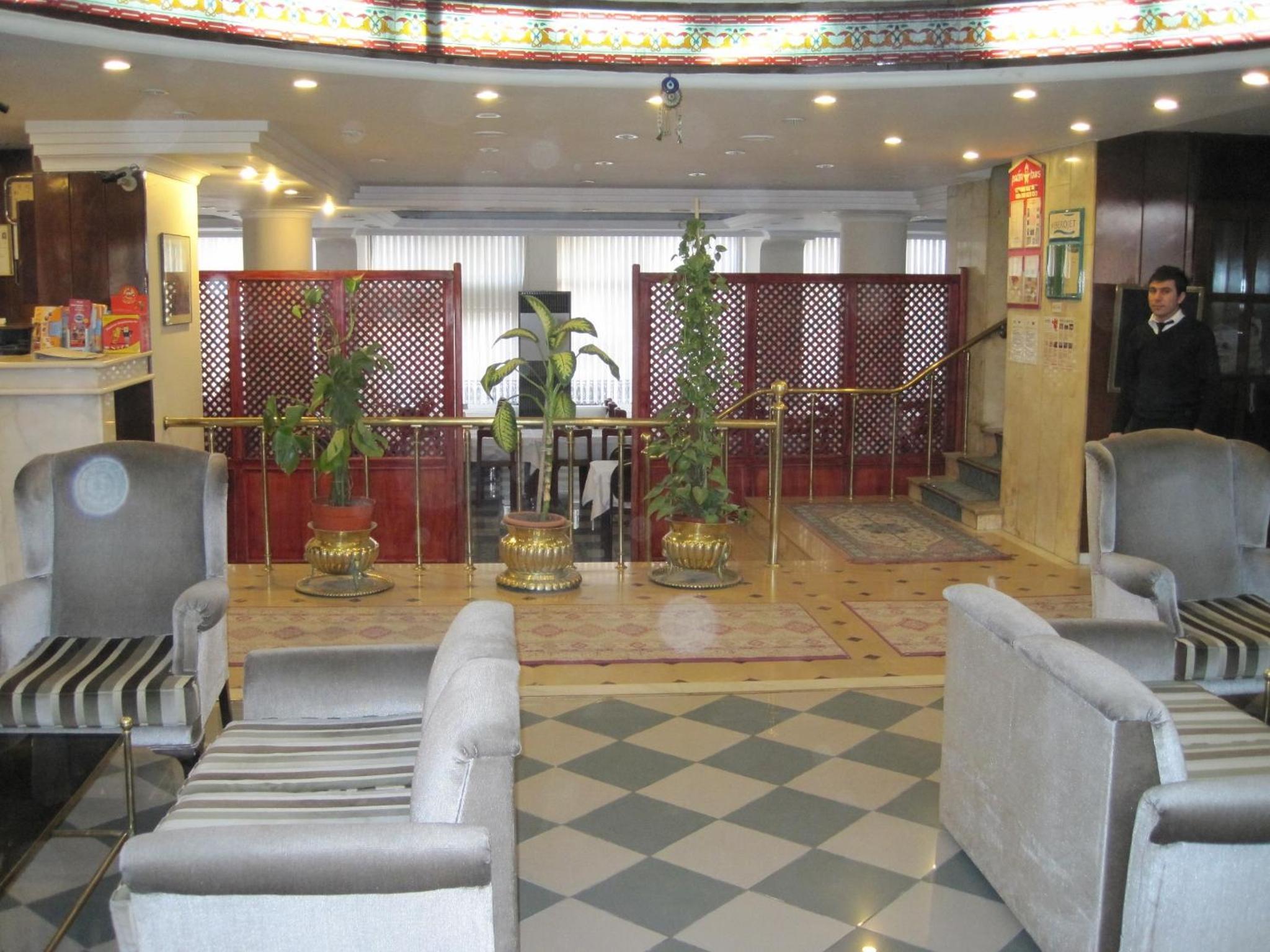 Avlonya Hotel 24/32