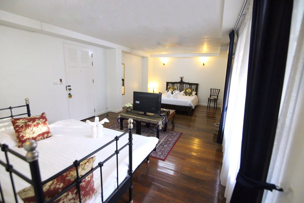 SSIP Boutique Dhevej Bangkok 21/50