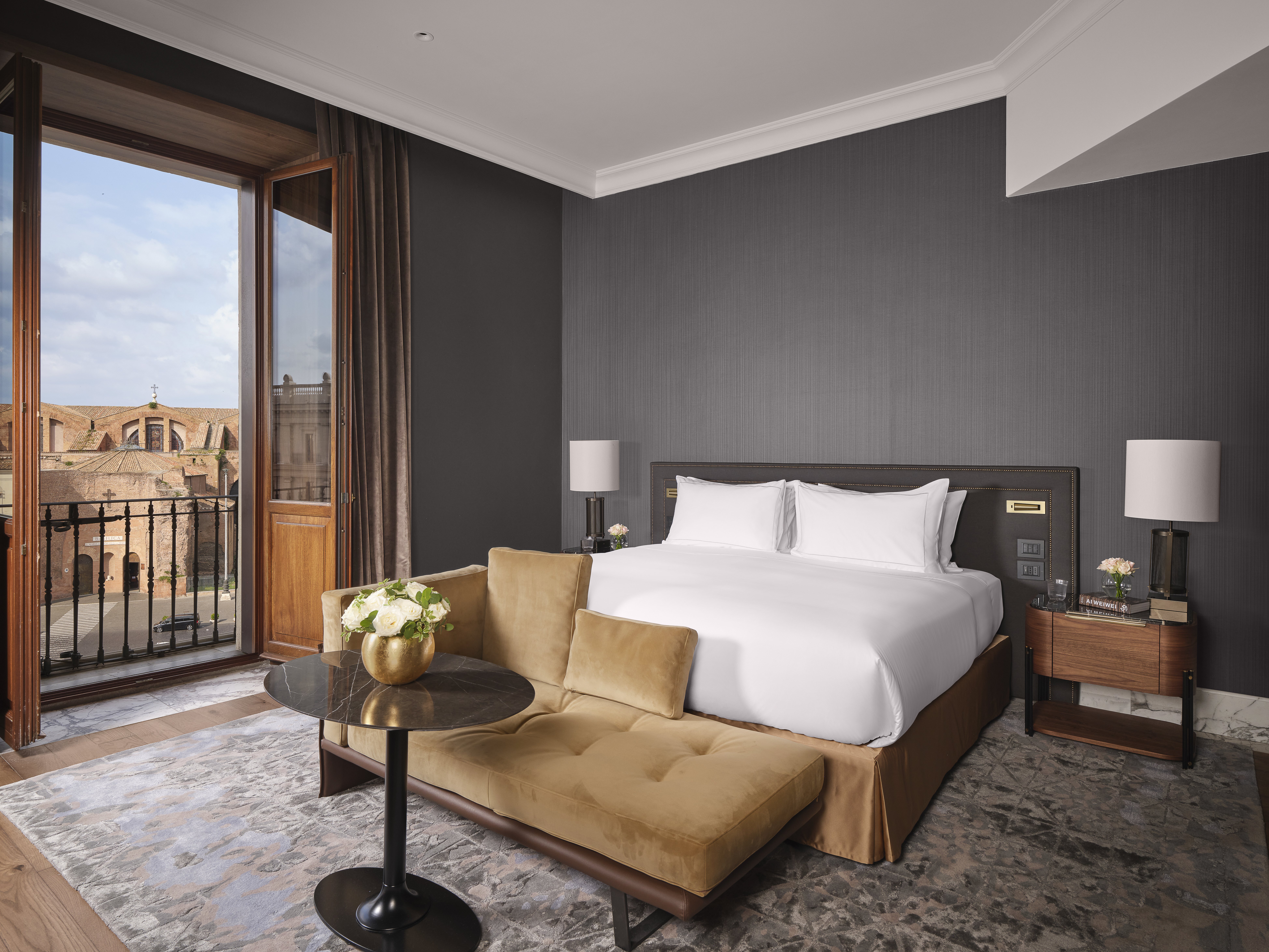 Anantara, Suite, King Bed, Piazza View