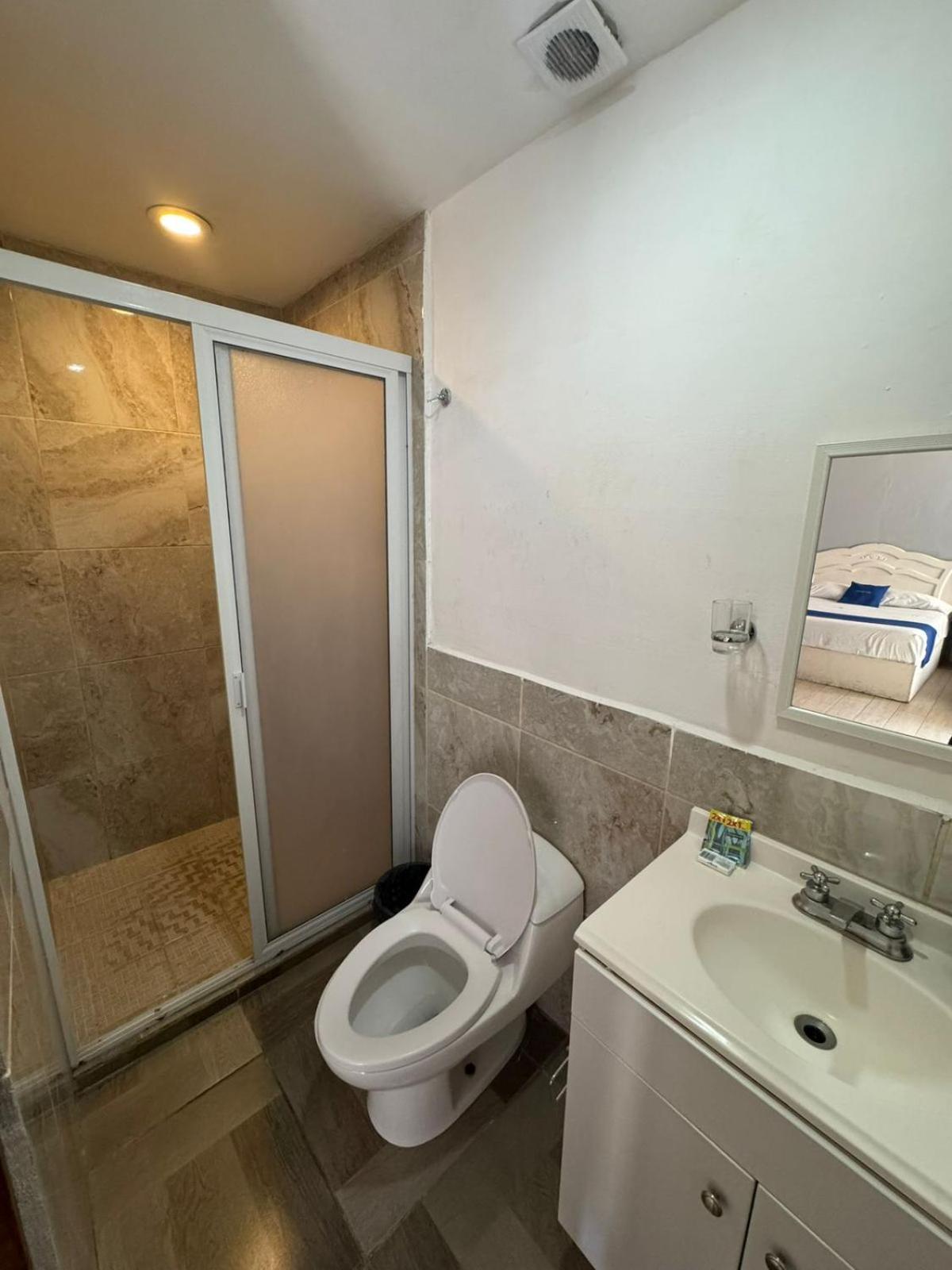 Hotel Queretaro 26/34