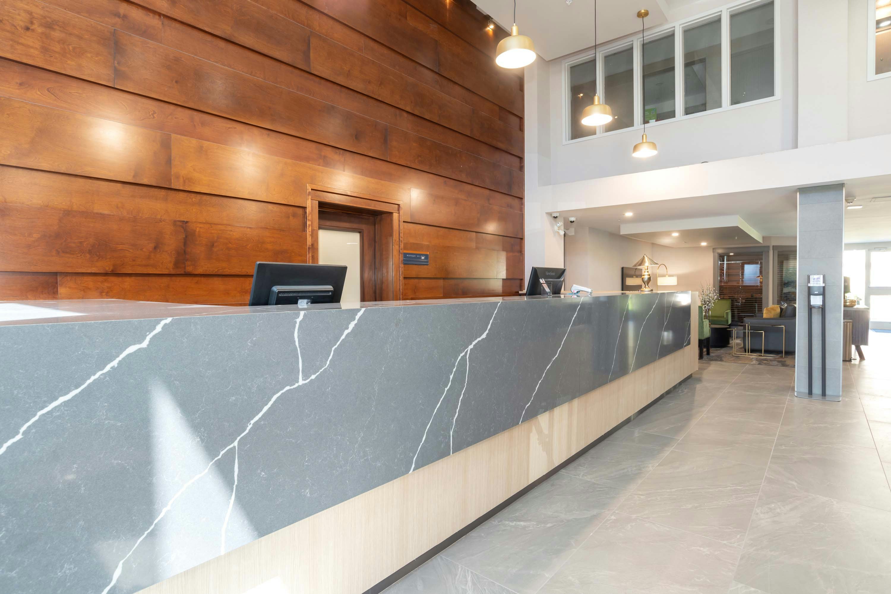 Sandman Hotel & Suites Regina 4/47