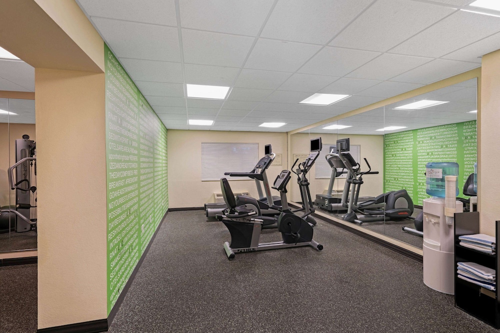 La Quinta Inn & Suites by Wyndham Knoxville Airport 28/47