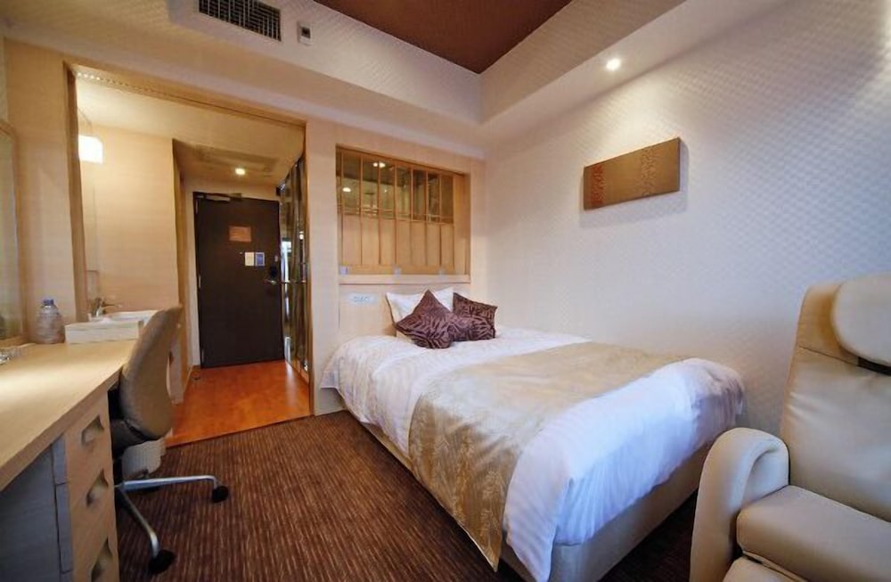 Hotel Coco Grand Takasaki 12/42