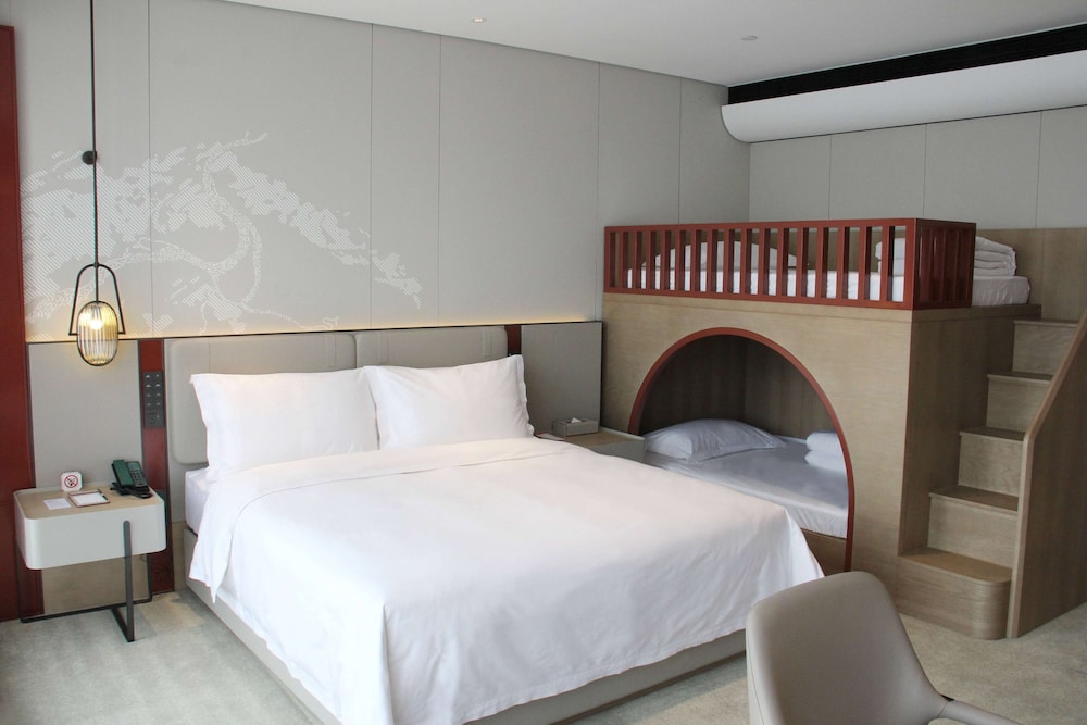 Ramada By Wyndham Xiangyang Xiangcheng 14/33