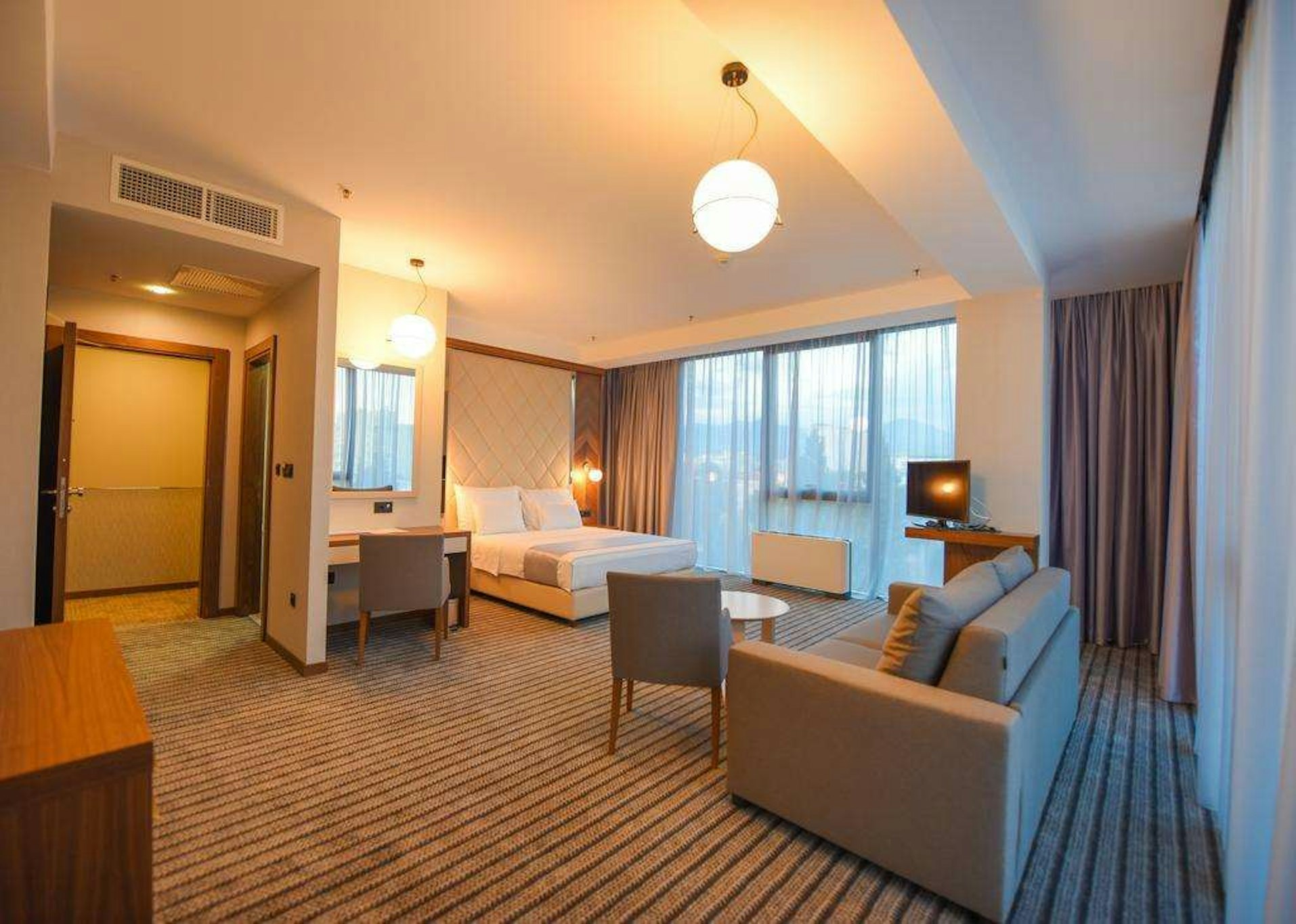 Union Hotel Podgorica 16/34