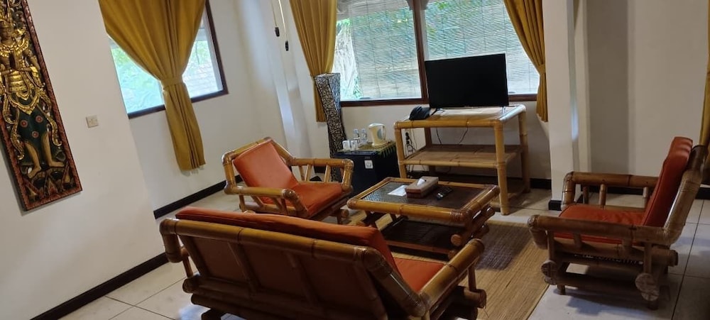 Puri Cendana Resort 49/72